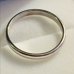 Jewelry - 10k white gold band Jewelry - 10k white gold band